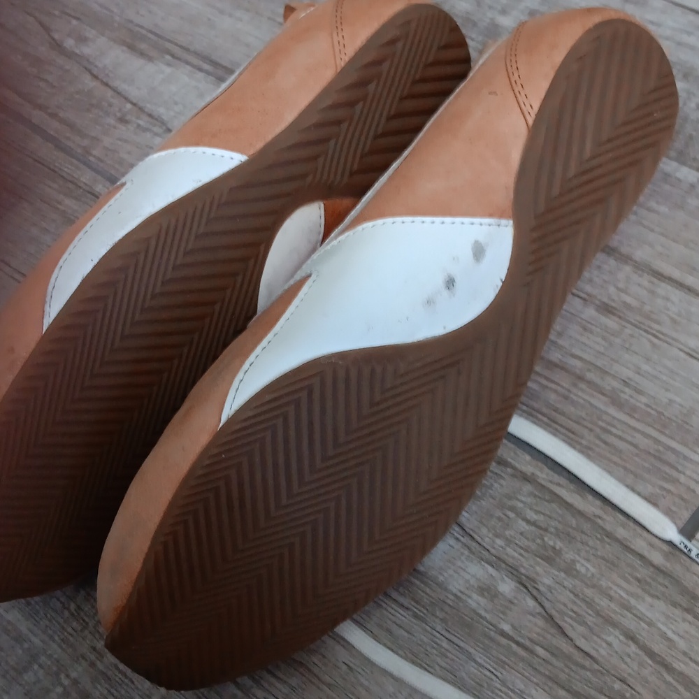 RAG & BONE..RETRO LEATHER RUNNERS..SIZE 36 - Picture 8 of 8